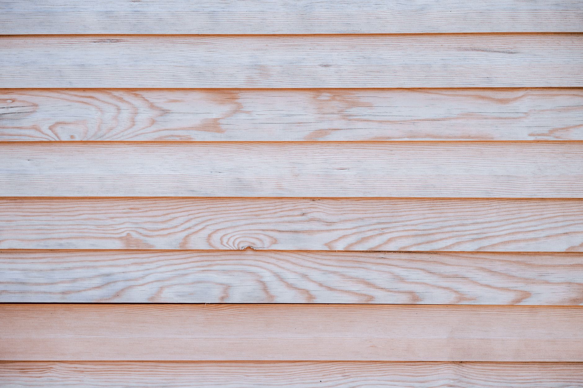 Essential Guide to Choosing the Right Materials for Home Siding Installation
